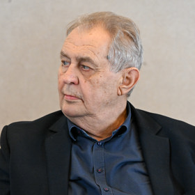 Miloš Zeman prodělal dvě operace.