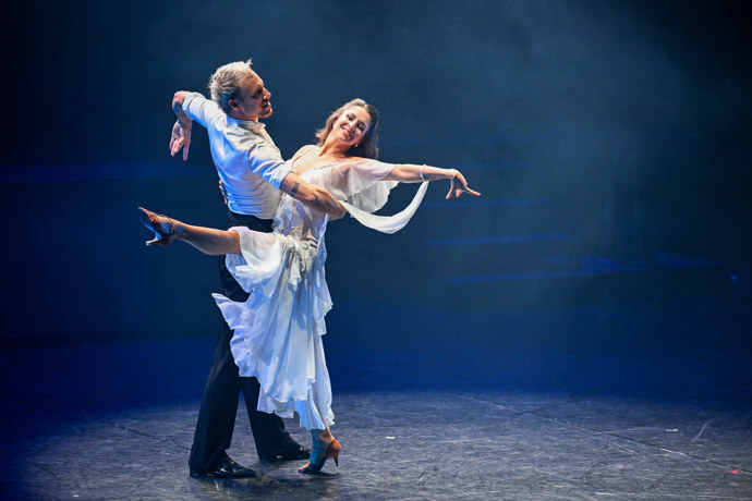 Premiéra show Love2Dance.