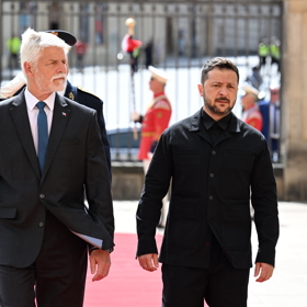 Prezident Petr Pavel slavnostně uvítal 4. května ukrajinského prezidenta Volodymyra Zelenského na Pražském hradě.