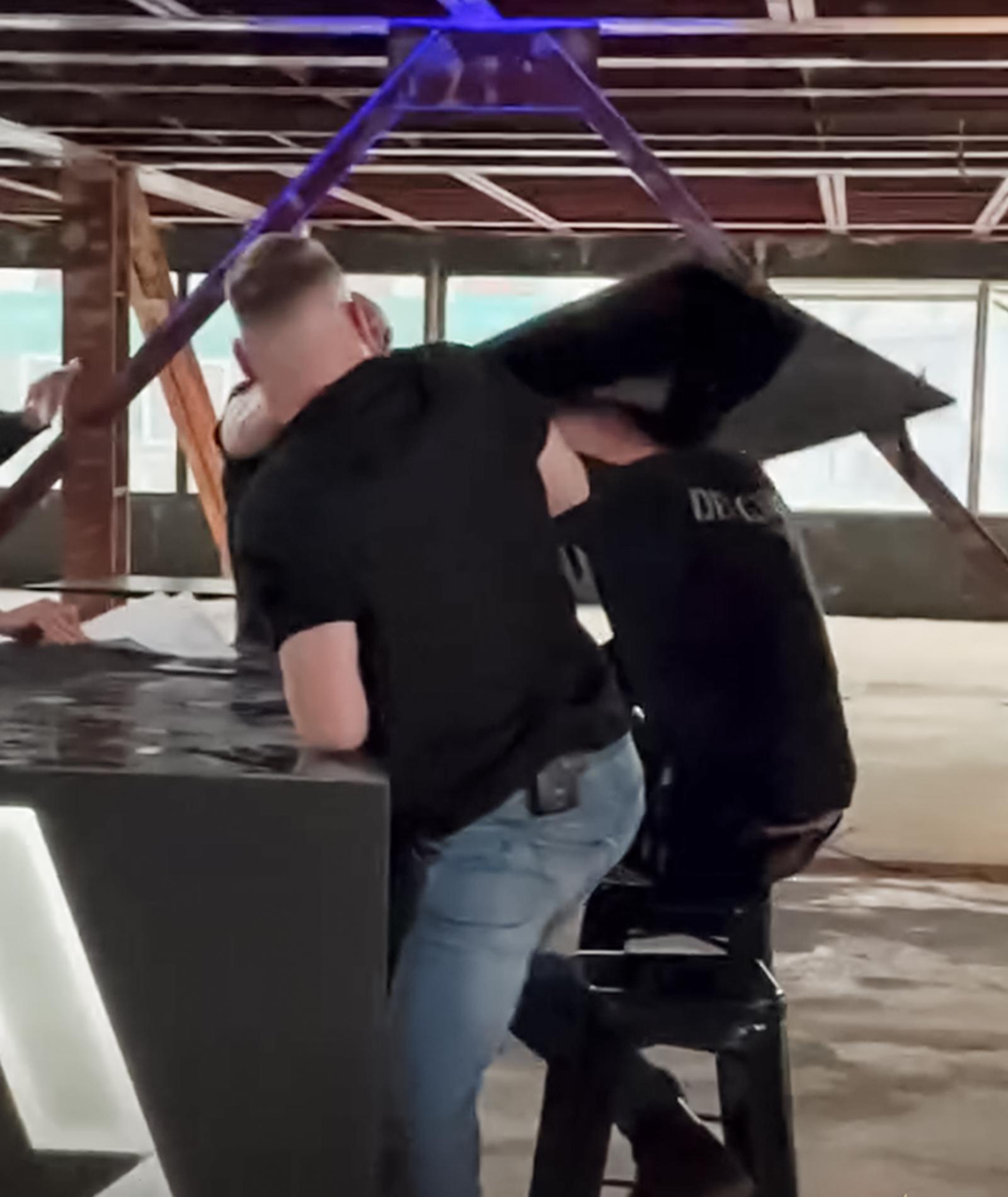 Galerie: Clash 12: René Rendys Blahovský se utrhl ze řetězu, Žraloka ...