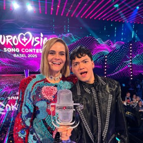 Johannes Pietsch alias JJ ovládl Eurovizi 2025.