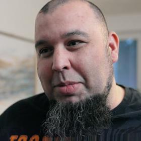 Rudo před lety onemocněl leukémií.