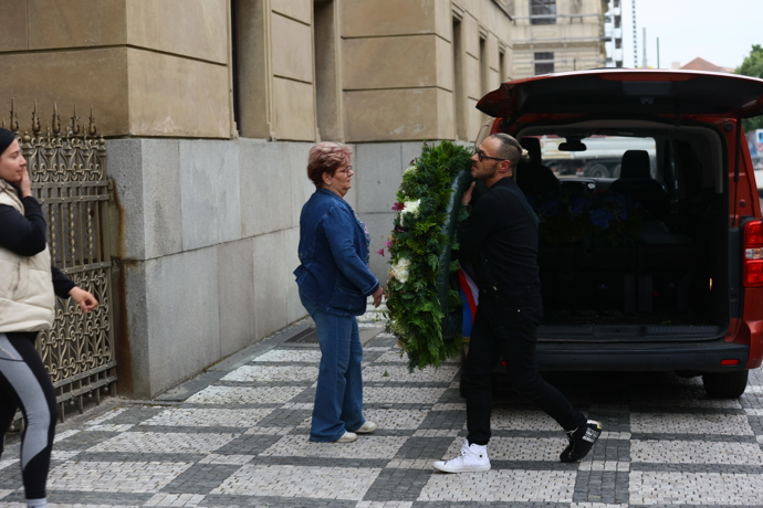 Poslední rozloučení s Jiřím Bartoškou v Rudolfinu.