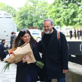Moderátor Honza Dědek také dorazil.