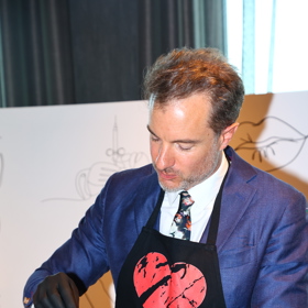 Ondřej Měšťák stál proti ní.