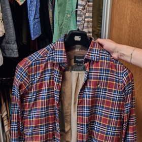 Kostkovanou flanelku si koupil Honza na počest našeho pana prezidenta Petra Pavla.