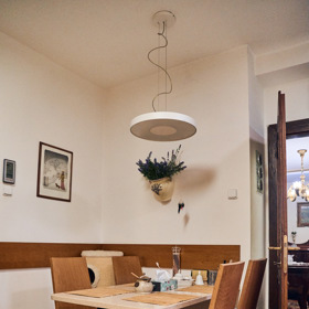 Jídelní kout v domě Heleny Vondráčkové