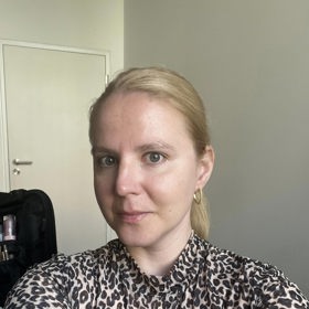 Takhle vypadá Veronika Nováková bez make-upu, jen s hydratačním krémem. 