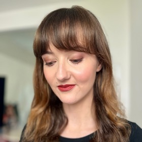 Redaktorce Monice se líčení Jenovéfy Bokové líbilo natolik, že ho zkusila i na svou smíšenou pleť.