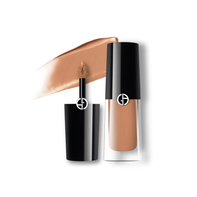 Tekuté oční stíny Giorgio Armani odstín Camel, Douglas, 1 150 Kč