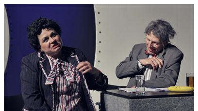 FOTO: Pavla Tomicová ve hře Koule od Davida Drábka.