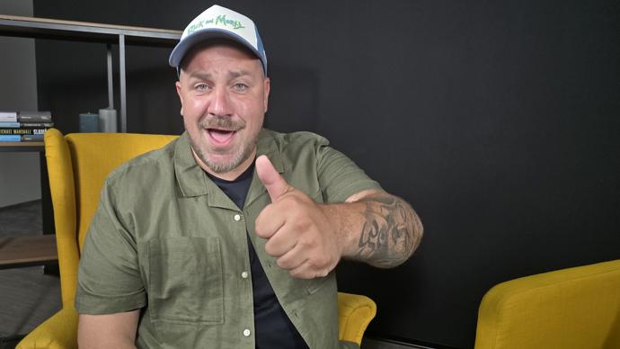  Michal Holán zapůjčil pohádce svůj hlas.