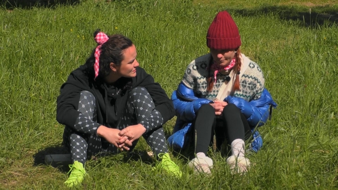 Dívky ve Farmě Česko.
