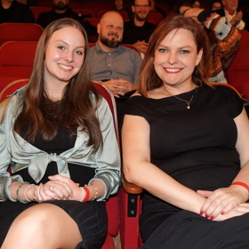 S Eliškou chodí Dagmar Jandová ráda do kina i do divadla. 