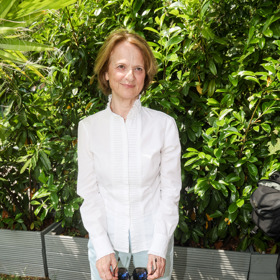 Herečka Taťjana Medvecká si zamilovala bílé tenisky.