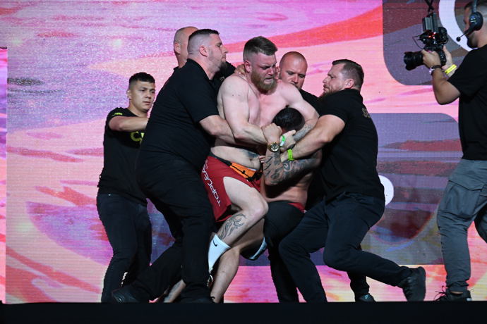 Zápasníci Jan Rybka a Lukáš Bartoš se neudrželi.