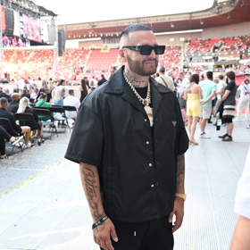 Rapper je otcem. Společně se svou ženou Jasminou Alagič vychovává syna. 