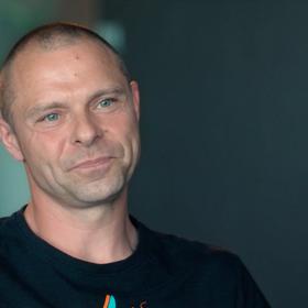 Manžel Zuzany je bývalý voják.