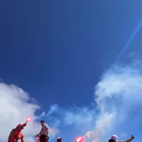 V Tatrách dělají lidé různé věci.