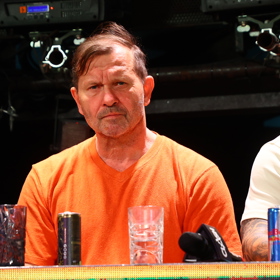 Jaromír Soukup měl soustředěný výraz.