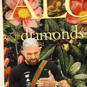 Attila Végh si vybral zlatý náhrdelník za 1 675 160 Kč.