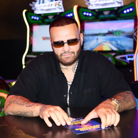 Rytmus na oslavě Karlose Vémoly.