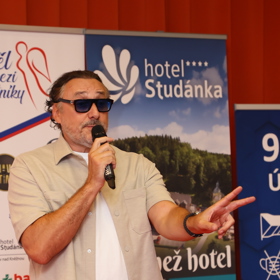 Marian Vojtko odešel z muzikálu Ples upírů.