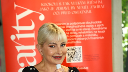 FOTO: Bára Nesvadbová na akci Be Charity.