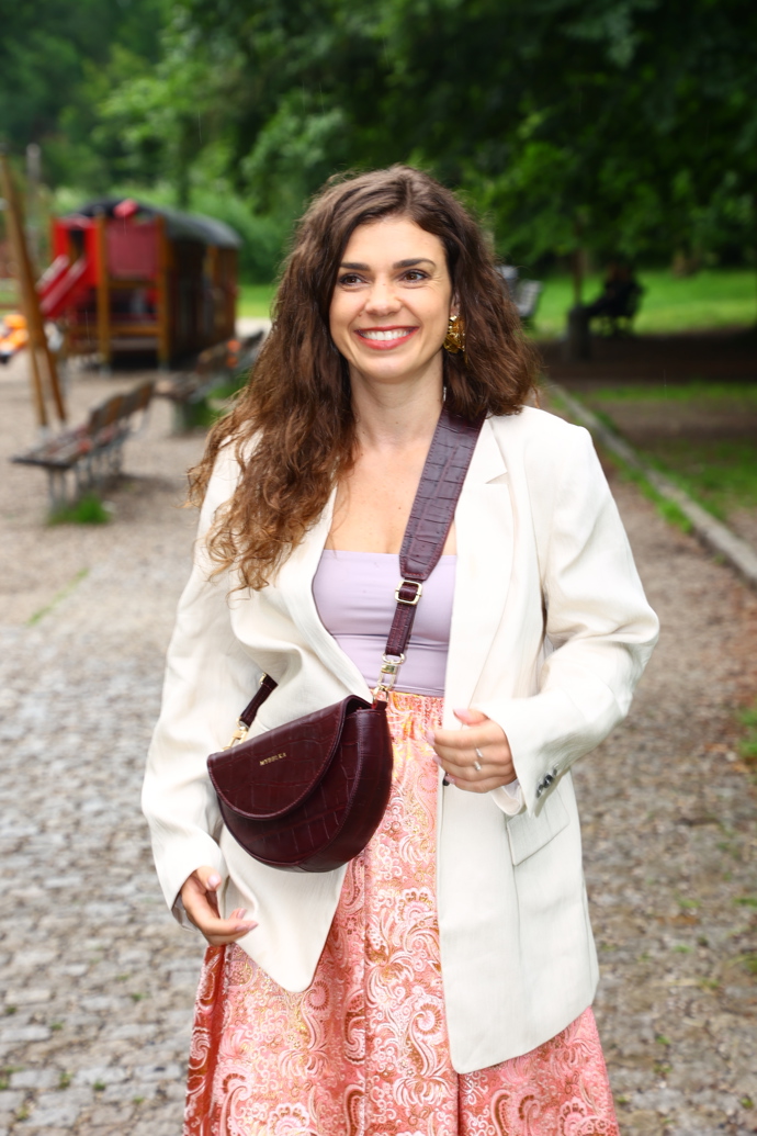 Dorazila i Denisa Pfauserová.
