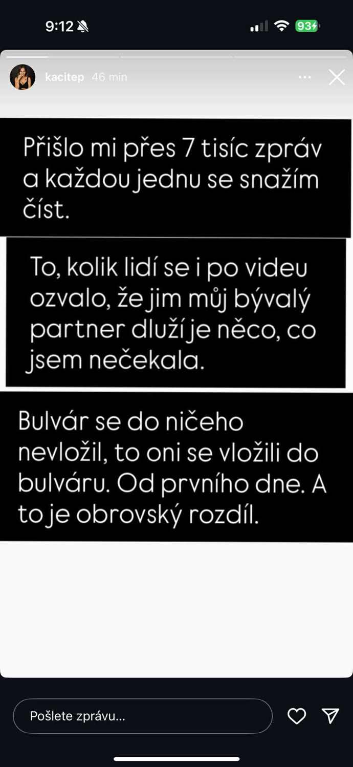 Karel Kašák má dlužit peníze.