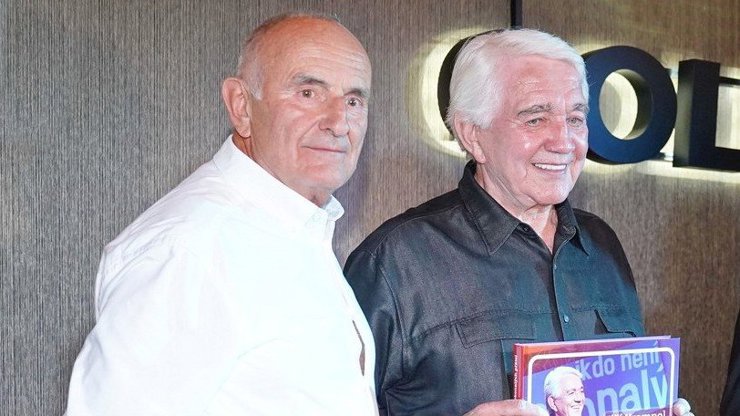 Miloš Schmiedberger, Jiří Krampol a Karel Gott