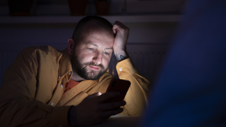 Daniel (39): Kdysi jsme s kamarády na táboře vyvolali ducha, dnes toho hořce lituji. Přízrak z chatky č. 7 stále žije