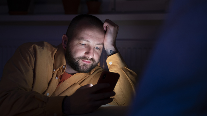 Strašidelné příběhy ze života: Kdysi jsme s kamarády na táboře vyvolali ducha, dnes toho hořce lituji. Přízrak z chatky č. 7 stále žije