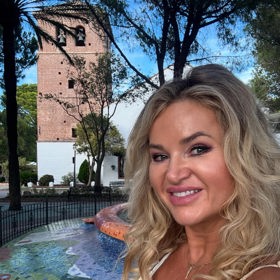 Monika Babišová je krásná žena. 