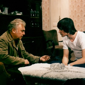 Vladimír Dlouhý jezdil na koni již ve filmu Už zase skáču přes kaluže.