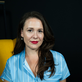 Gabriela Sedláčková srdnatě brání Filipa Turka.