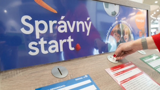 Zákazníci rozhodují: v grantovém programu Správný start rozdělí Tesco 3,6 mil. Kč na podporu dětí a mladých