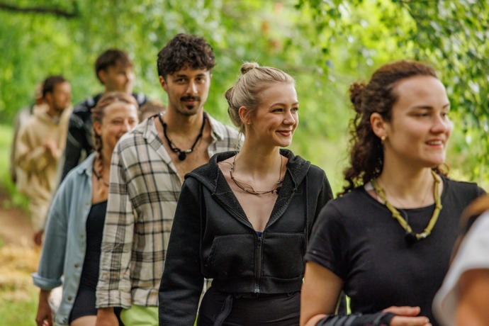Soutěžíí v reality show Farma.