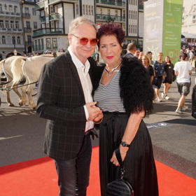 Petr Jančařík s manželkou Mirkou jsou pravidelnými návštěvníky karlovarského festivalu.