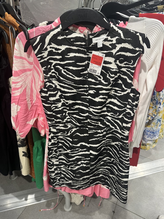 Zebří vzor se už nějakou dobu těší velké oblibě a zatím jeho popularita zdaleka neklesá. 