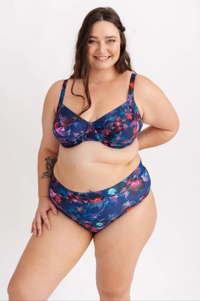 Bikiny s výztuží, Modeta, horní díl 2120 Kč, spodní díl, 1270 Kč