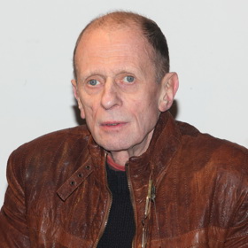 Michal Pavlata byl nejen skvělý herec, ale i vynikající dabér. Jeho hlasem promlouvá mnoho zahraničních hvězd, například Christopher Lambert nebo Tommy Lee Jones.