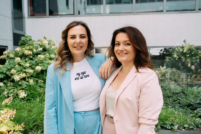 Kristina Vodičková a Klára Wimmerová z redakce magazínu Lifee vyzkoušely novinky od Nivey. 
