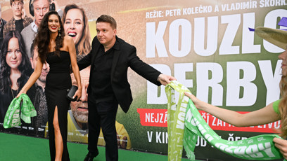 FOTO: Krásná Aneta Vignerová s Petrem Kolečkem.