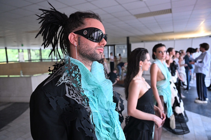 Zákulisí módní přehlídky vítězů soutěže Mattoni Young Fashion Stars.