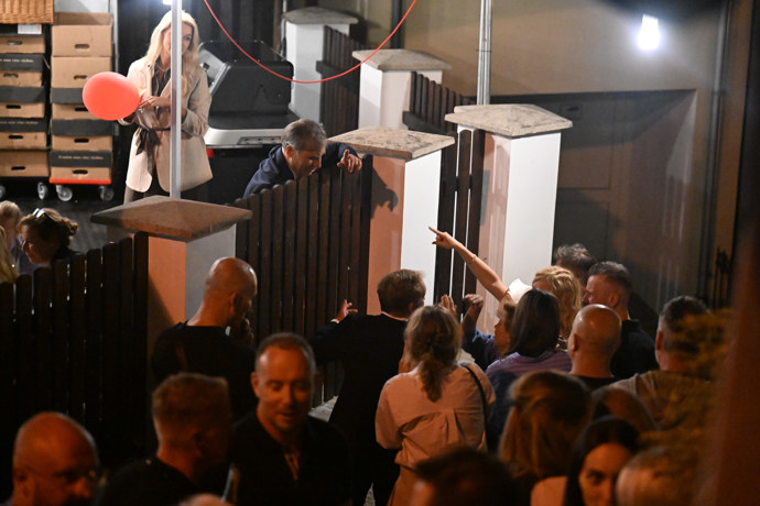 Bujará oslava narozenin Jiřího Macháčka.