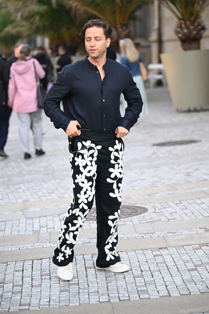 Milan Peroutka vystřídal hned několik outfitů.