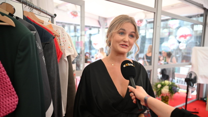 FOTO: Sarah Horáková během rozhovoru pro eXtra.cz.