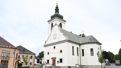 FOTO: Kostel ve Volarech.