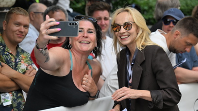 FOTO: Selfie s fanynkou? Není problém!